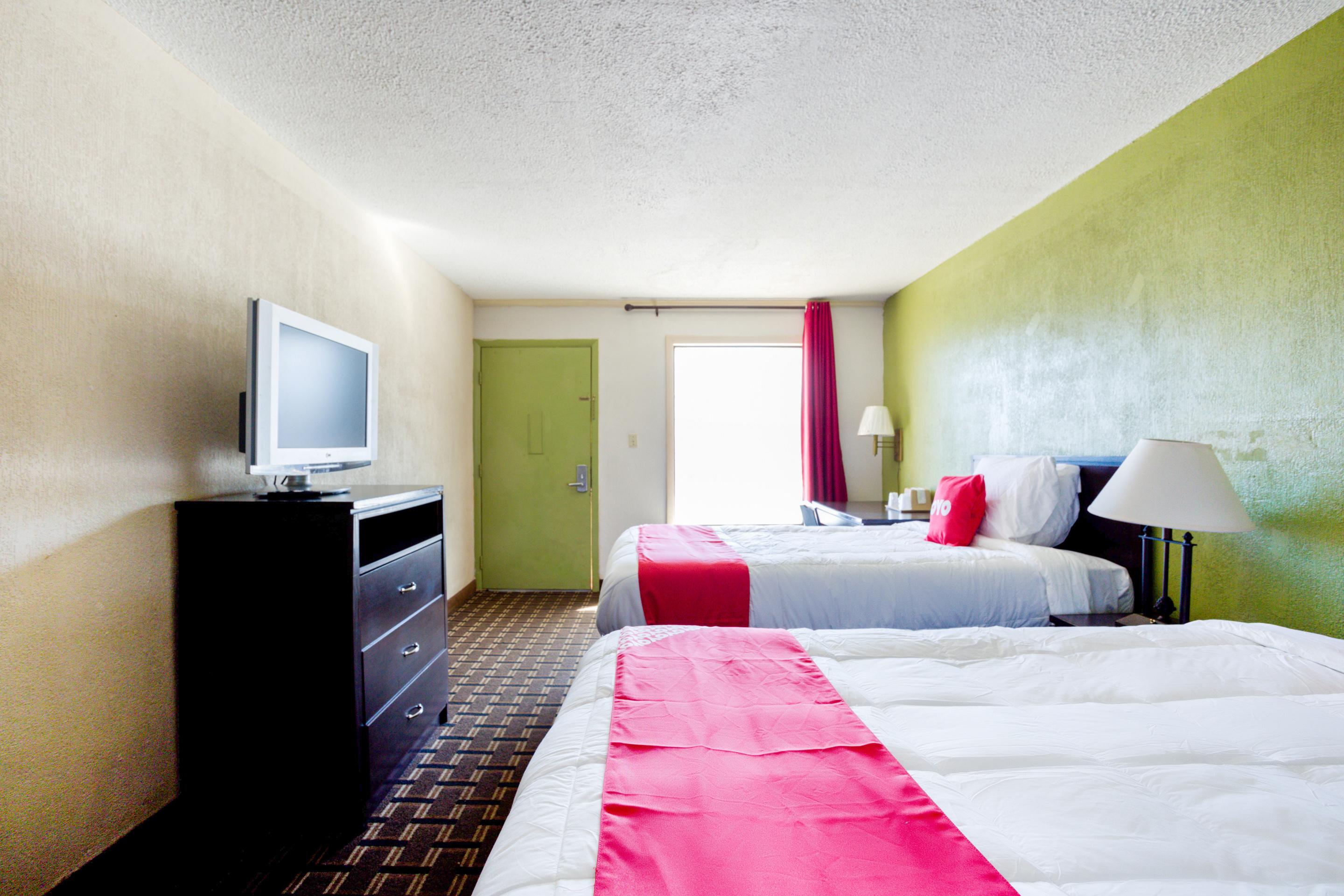 Ferry Pass Oyo Hotel Pensacola I-10 & Hwy 29 מראה חיצוני תמונה