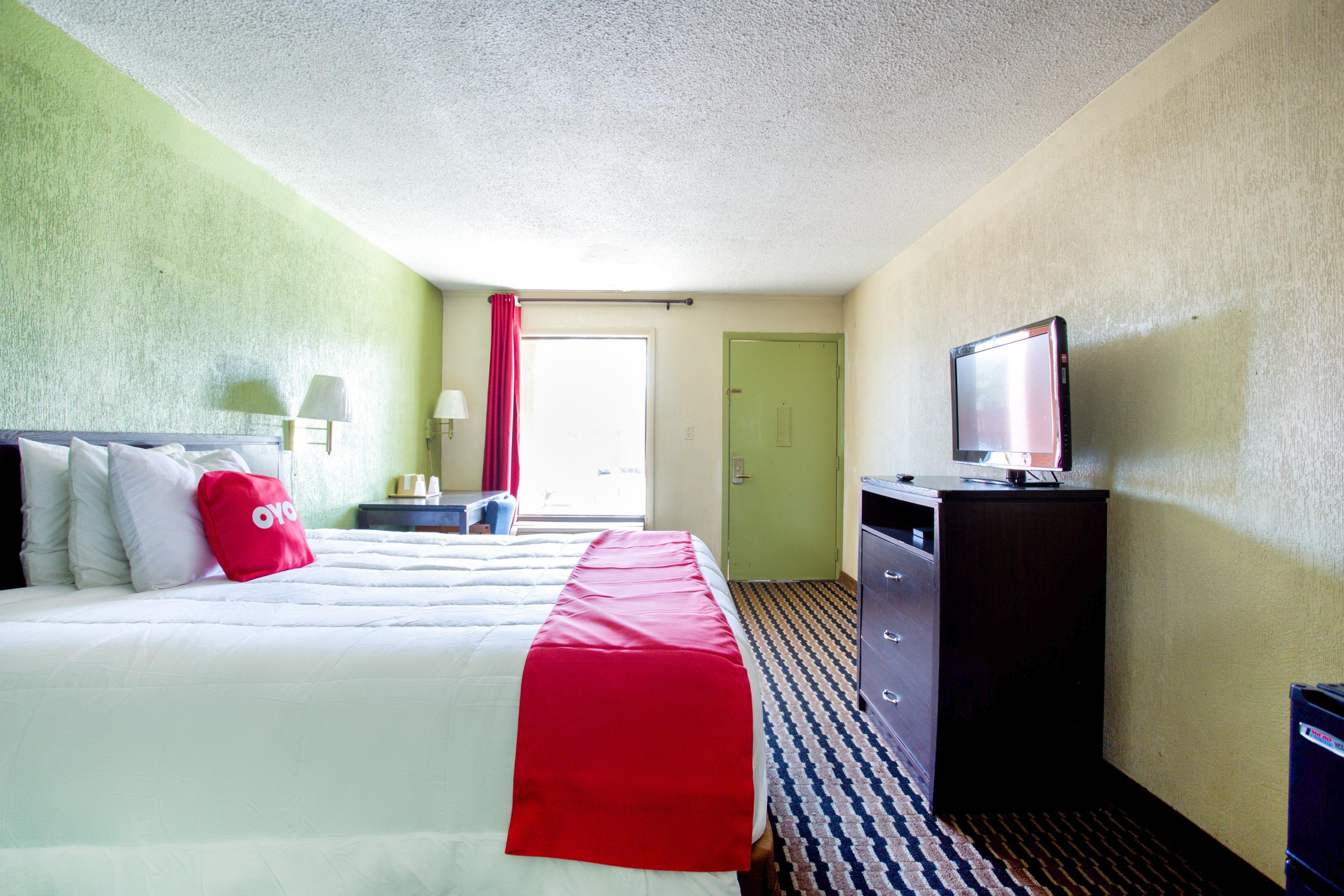 Ferry Pass Oyo Hotel Pensacola I-10 & Hwy 29 מראה חיצוני תמונה